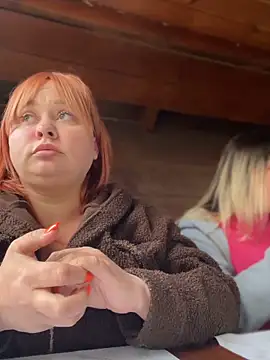 SweetCuteGirls1023 webcam