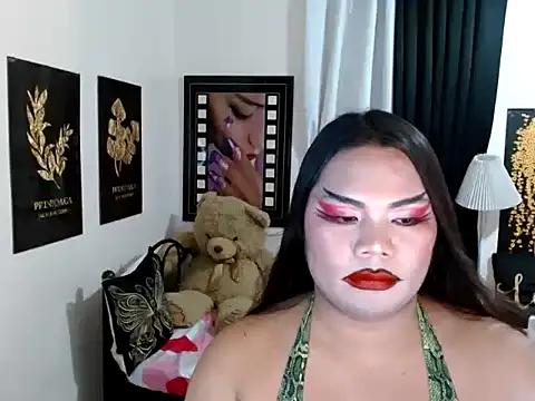TSbrianaHugeCock webcam