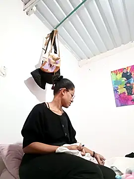 Bigassmommy_x webcam