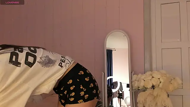 Lillie_Miller webcam