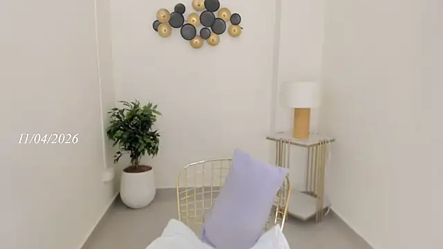 salome_velour - Salome_velour's free webcam - UK Sex Cams