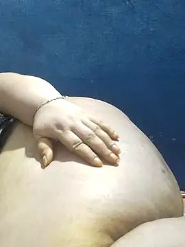 tamilthanushri webcam