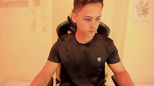 sexy_andres01 live sex cam