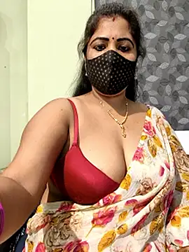 Webcam Model (Poly_bhabi)  is live.Free join now!