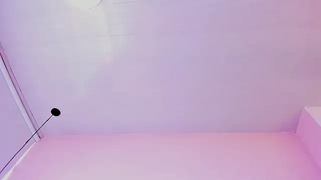 violet_myerrs webcam