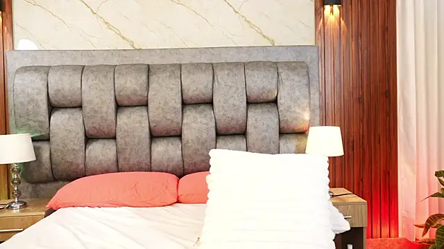 Chloe_Harriss webcam