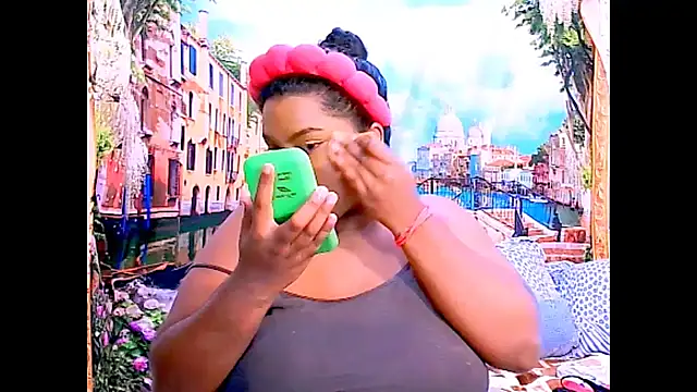 Indianfairy99 webcam