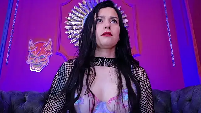 Julieta_Russell webcam