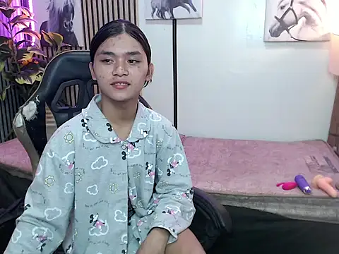 Sweet_18nicole webcam