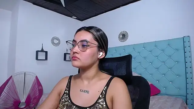 kathe-mills235 webcam