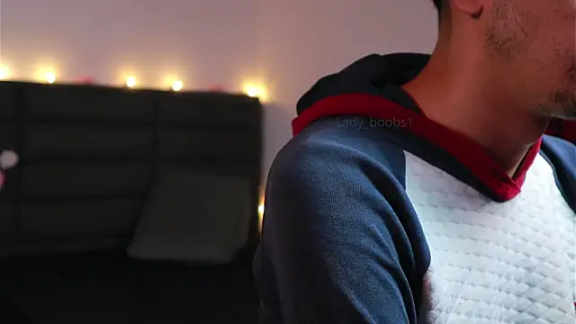 kathieandpovcock1 webcam