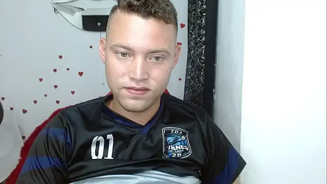 sven_fox723 webcam