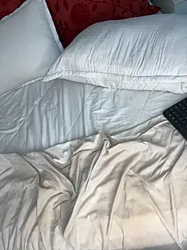 AngelinaDuvall webcam