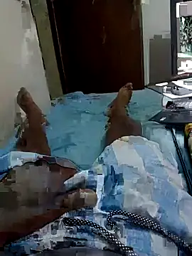 Phuckwithmehard webcam