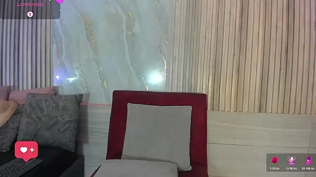 BriannaChelsea webcam