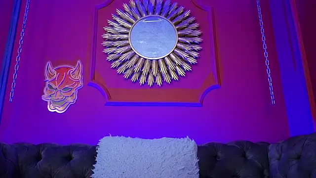 Julieta_Russell webcam