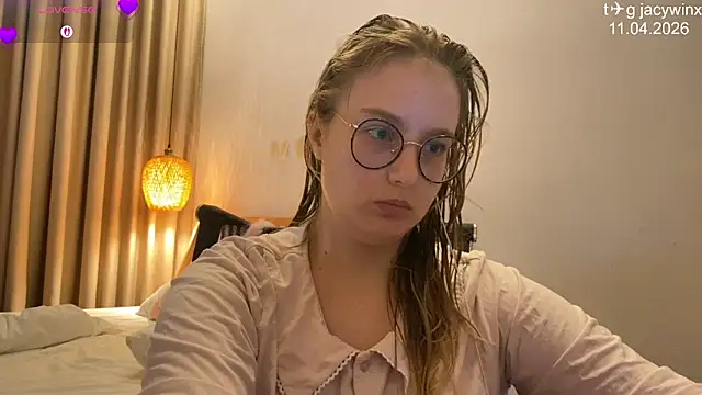 JacyWinslat webcam