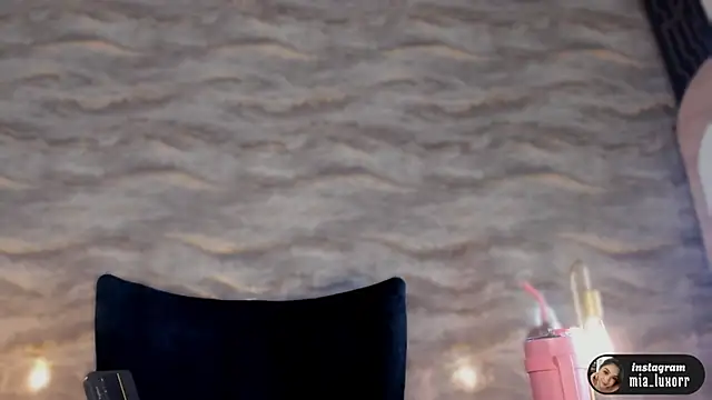 Mia_Luxor webcam