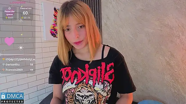 nena_cupcake_ webcam