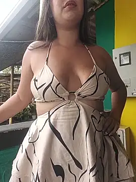 Webcam Model (Naughty-Samanta-)  is live.Free join now!