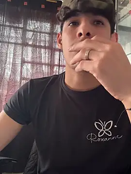 MaxStar26 live sex cam