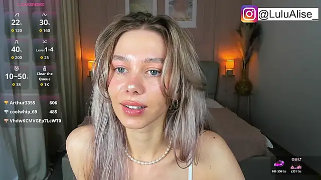 LuluAlis webcam