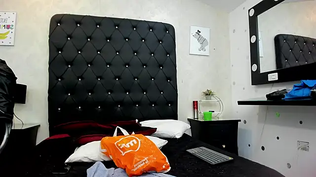 alana_johnson_0 webcam