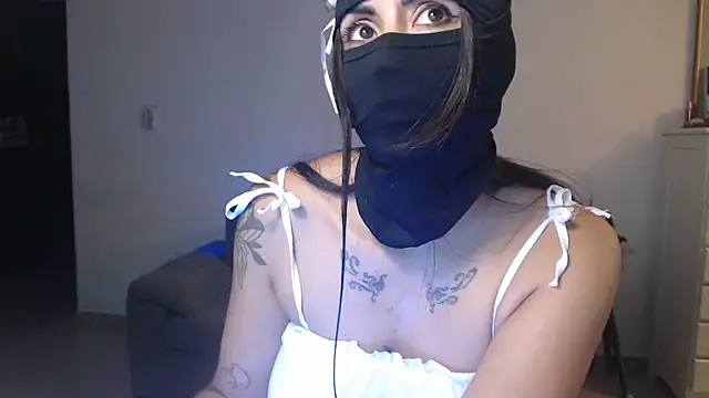 Katalina_sexyyy webcam