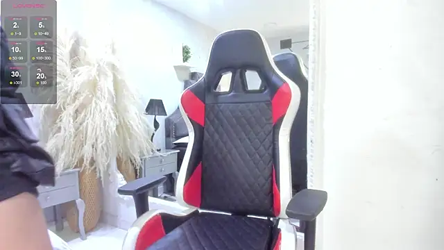 KarelyMitchel webcam