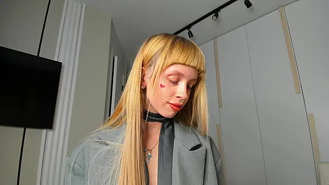 FlowerOfSin2001 webcam