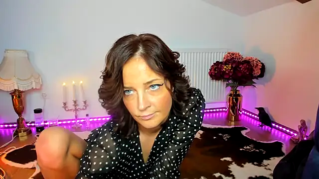 ViciousSiren - Live Cam