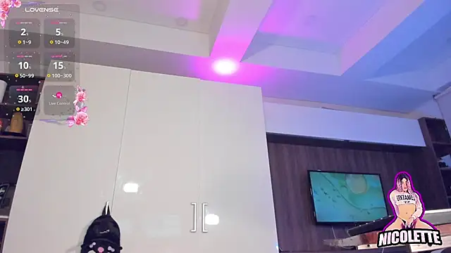 nicolette_tay webcam