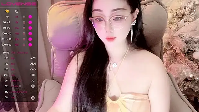 Monica-666888- webcam