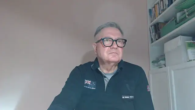 you6me (M grandpa) - Naked show cum