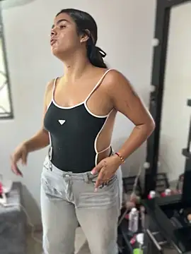 Kaily_Sweet16 webcam