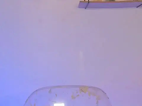 aprille15 - Aprille15's free webcam - UK Sex Cams