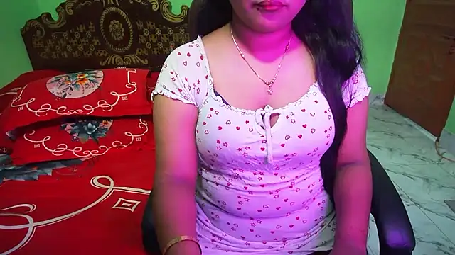 BengaliQueenStar webcam