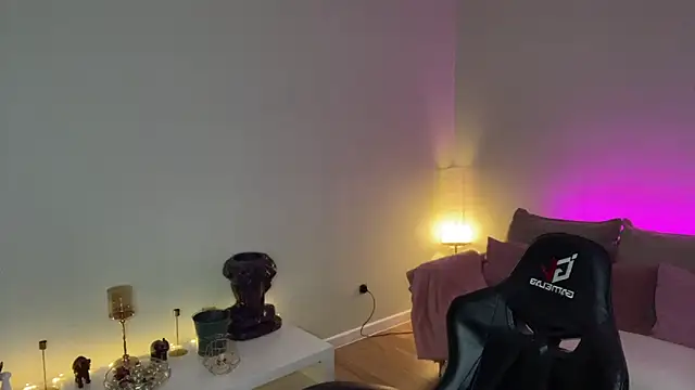 mistress_of_hearts webcam