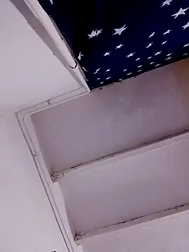 Themaskedgirl21 webcam