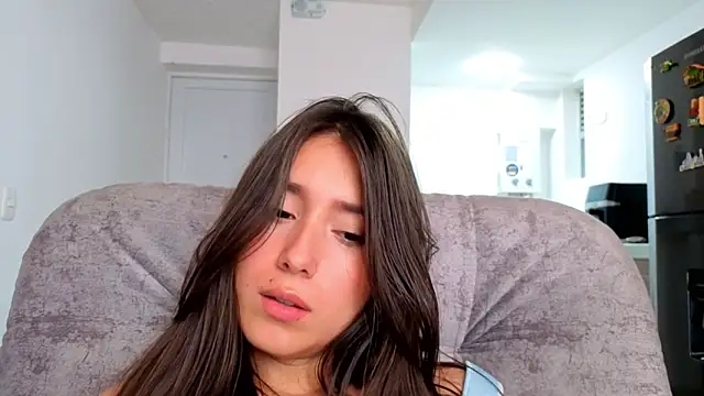 Adhara_Kitten webcam