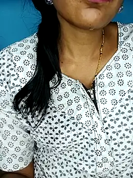 Deepa_kannadatelugu webcam