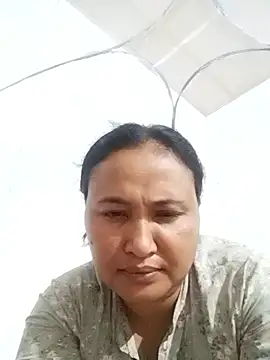 Rashi_bhabi live sex cam