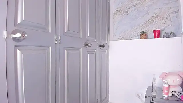 Kendall_Rous_ webcam