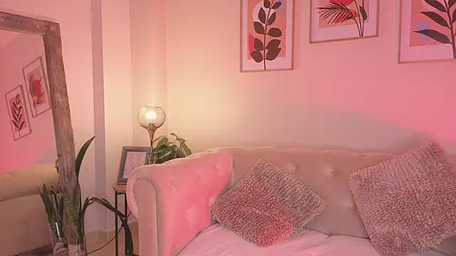 DahianaWalcott webcam