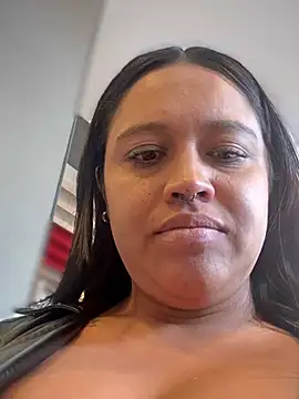 _Mia-Safety_Inspector webcam