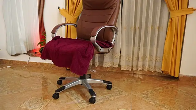 Chloe_Harriss webcam