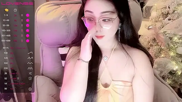 Monica-666888- webcam