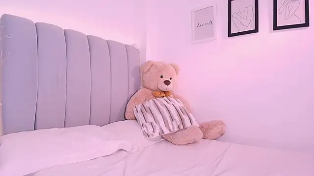 DannaHyde - Live Cam