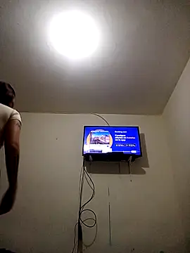 EsmeraldaNaim webcam