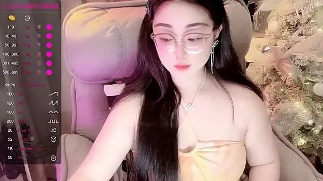 Monica-666888- webcam